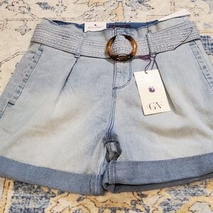 Gloria Vanderbilt Light Blue Denim Paperbag Waist Shorts with Tortoise Ring Belt